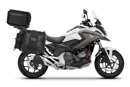 Set of SHAD TERRA TR40 adventure saddlebags and SHAD TERRA aluminium top case TR55 PURE BLACK, including mounting kit SHAD HONDA NC750X
