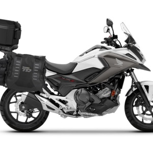 Set of SHAD TERRA TR40 adventure saddlebags and SHAD TERRA aluminium top case TR55 PURE BLACK, including mounting kit SHAD HONDA NC 750X