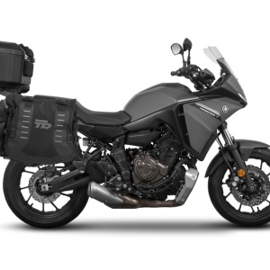 Set of SHAD TERRA TR40 adventure saddlebags and SHAD TERRA aluminium top case TR55 PURE BLACK, including mounting kit SHAD YAMAHA TRACER 700 / TRACER 7