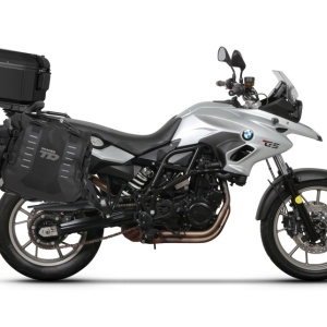 Set of SHAD TERRA TR40 adventure saddlebags and SHAD TERRA aluminium top case TR55 PURE BLACK, including mounting kit SHAD BMW F650GS/F700GS/F800GS