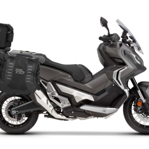 Set of SHAD TERRA TR40 adventure saddlebags and SHAD TERRA aluminium top case TR55 PURE BLACK, including mounting kit SHAD HONDA X-ADV 750