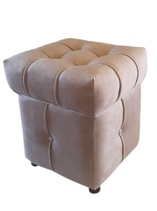 Taburet tapitat Felix, material textil velur catifelat, picioare lemn, 40x40x48 cm, bej