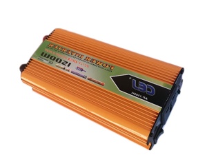 Invertor Automat de Tensiune , Putere 1500 W, DC12V - AC220V & DC5V, Temperatura -10 si +50 grade C, Compact, Usor de folosit, Negru/Portocaliu - Img 4