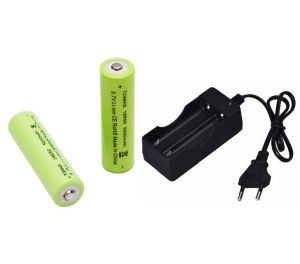 Set 2 acumulatori Li-Ion tip 18650, 5000 mAh, 3.7V, cu incarcator inclus
