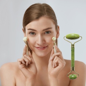 Set 2 aparate pentru masaj facial, Piatra de jad, 14x5x5cm, Verde - Img 2