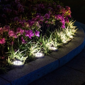 Set 4 lampi solare tip spot pentru gradina, 20 x LED, buton ON/OFF, senzor de lumina, alb rece 18-19 K KATHODE - Img 2