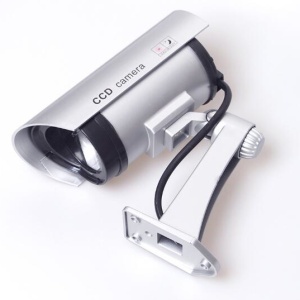 Camera de supraveghere falsa de exterior, LED rosu indicator, ajustabila - Img 3