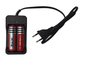 Set 2 acumulatori Li-ion 18650 3800mAh cu incarcator inclus KATHODE