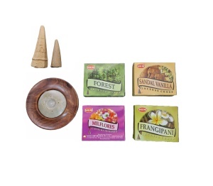 Set 40 de conuri parfumate Forest, Sandal Vanilla, Milflores, Frangipani, suport din lemn, 2 conuri piramidale Palo Santo si Santal K KATHODE - Img 3