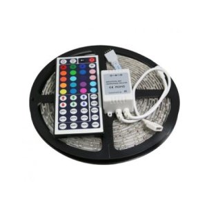 Banda LED RGB Menton, cu telecomanda si 5 moduri de iluminare, 5 m