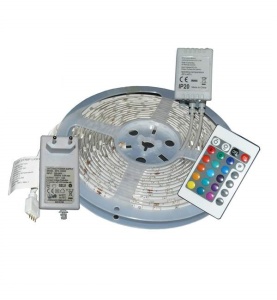Banda LED RGB Multicolora cu Telecomanda, 300 LED-uri, Lungime 5m, Interior Exterior, Rezistenta la Apa