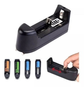 Incarcator acumulatori universal, reglabil, LI-ION, 3.7v, 18650, 14500, 16340, 10440, 17335, 17670, 18500