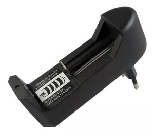 Incarcator acumulatori universal, reglabil, LI-ION, 3.7v, 18650, 14500, 16340, 10440, 17335, 17670, 18500