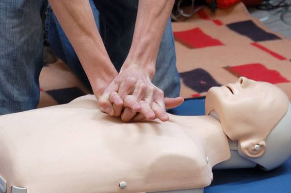 Primul ajutor in cabinetul stomatologic - resuscitarea cardio-respiratorie