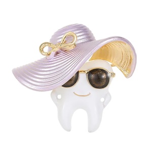 Brosa Dinte Pink Hat