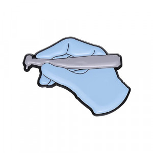 Brosa turbina dentara in mana.jpg