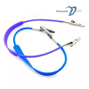 Lant color din silicon autoclavabil cu cleme pentru bavete