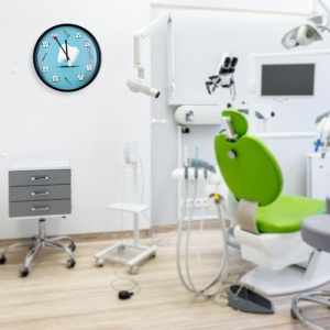 Ceas de perete pentru cabinet stomatologic Tooth OClock