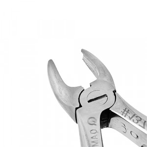Cleste pediatric cu arc extractie frontali superiori nr 137