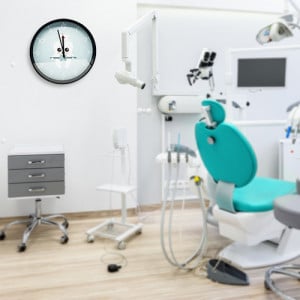 Ceas de perete clinica dentara CLK2