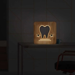 Lampa de veghe din lemn design dinte QT-087