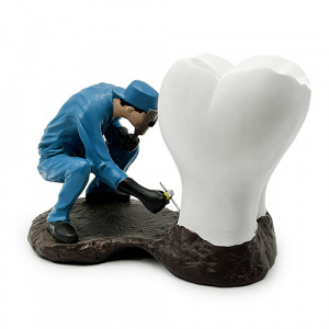 Statueta coroana dentara in lucru DE900-5