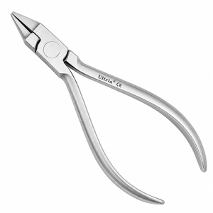 Cleste Adams bird beak sarma universal