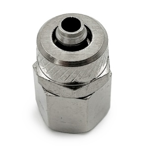 Conector adaptor metalic cu filet interior83