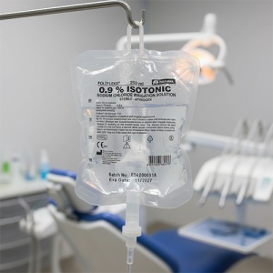 Solutie Salina Clorura Sodiu 0.9% Pentru Irigatii 250ml