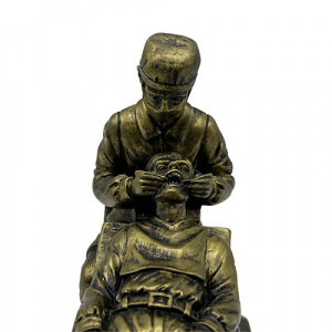 Statueta stomatolog la pacient bronz DE900
