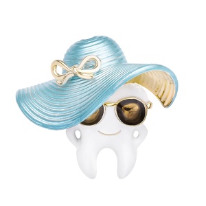 Brosa Dinte Blue Hat