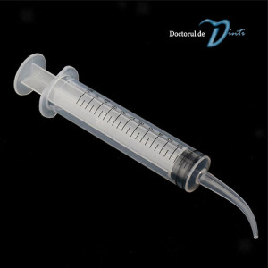 Seringa din plastic varf curbat 12 ml transparenta CS01