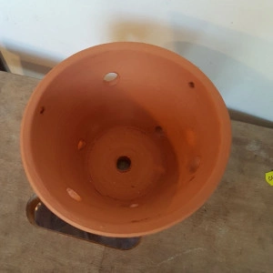 Ghiveci din lut cu gauri laterale, 15 cm - Img 3