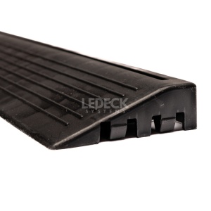 Rampa laterală cu prindere interioară (tata) – Pardoseala Modulara Plastic PP – Negru - Img 2