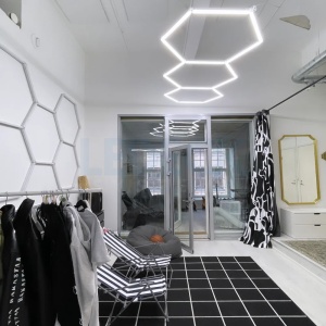 Lumină LED Hexagonală – 3 Module 98x244CM - Garaj, Dormitor, Cameră Gaming, Spații Private - Img 7