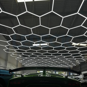 Lumină LED Hexagonală Modulară Custom – Sistem Extensibil Honeycomb pentru Spații Profesionale - Img 7