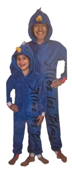 Pijama fluffy tip combinezon cu fermoar si gluga, marime 146-152, calduroasa