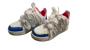 Adidasi fetite Retro Style, sireturi duble, marimea 35, model Hello Kitty - Img 3