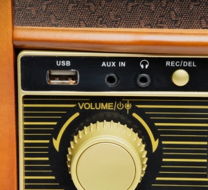 Combina muzicala tip RETRO, cd-player, usb, tunner, aux, caseta, pick-up, cutie lemn, Denver MCR-50MK3 - Img 12