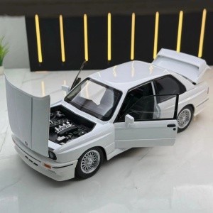 Macheta premium 1:24, BMW M3 E30, ALB, full metal, lumini, sunete, JLF - Img 10