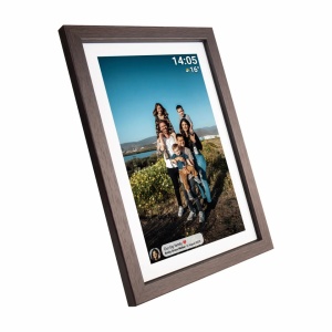 Ramă Foto Digitală Wi-Fi Denver PFF-1040DW, Ecran Tactil 10.1" HD IPS, Design din Lemn de Stejar, Software Frameo, 16 GB Stocare, USB-C, Dark Wood - Img 5
