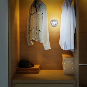 Set 3 lampi cu baterii, autoadezive pentru dulap, dressing, bucatarie, birou, 3 LED, Grundig - Img 2