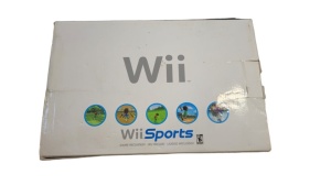 Consola jocuri NINTENDO Wii in cutia originala cu toate accesoriile, model RVL-001 (EUR), completa, 1 controller + 1 nunchuk, sensor bar, second hand - Img 7