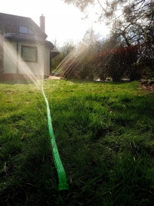 Furtun micro orificii udat gazon, racorit peluza, 15m, verde, conector rapid 1/2, Magic Flex - Img 3