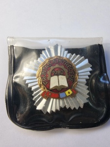 Insignă „Fruntaș în întrecere” – 1980 , RSR - Img 4