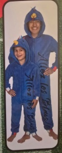 Pijama fluffy tip combinezon cu fermoar si gluga, marime 122-128, calduroasa - Img 2