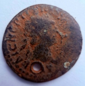TRAJAN ( 98-117 AD ) - Moneda Mica Romana ( GAURITA )