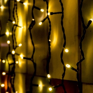 Perdea de lumini, 204 LED, alb cald, pt exterior, cu legare in serie - Img 1