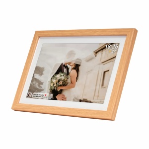 Ramă Foto Digitală Wi-Fi Denver PFF-1040LW, Ecran Tactil 10.1" HD IPS, Design din Lemn de Stejar, Software Frameo, 16 GB Stocare, USB-C, Light Wood - Img 10
