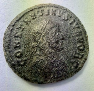 CONSTANTINE II - CAESAR ( 321-324 AD )- Moneda Antica Romana - Img 1